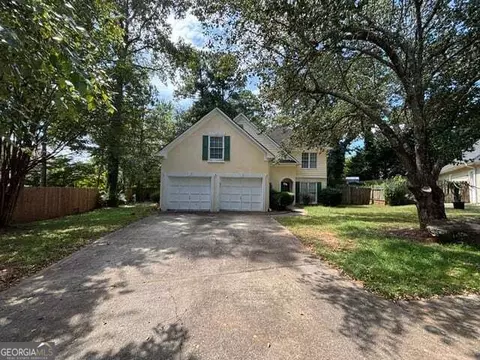 2805 Parliament Cir, Marietta, GA 30066