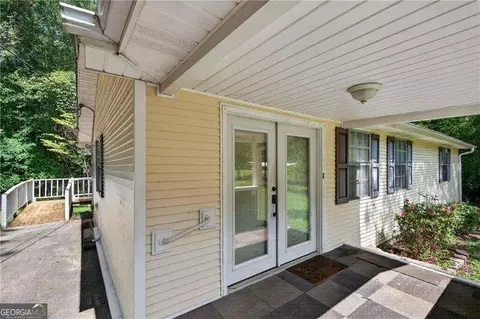 Exterior - 3232 Morgan Rd, Temple, GA 30179 photo 2 of 9