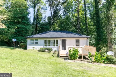 116 Glenn St, Dallas, GA 30132
