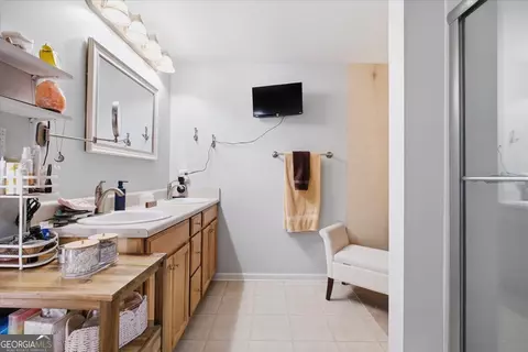 Bath - 233 Mcbee Pl, Dallas, GA 30132 photo 3 of 5