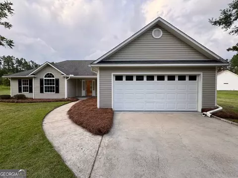 35 Magnolia Trl, Lakeland, GA 31635