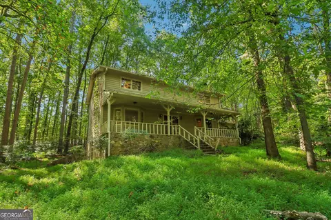 175 Canterbury Ln, Fayetteville, GA 30215