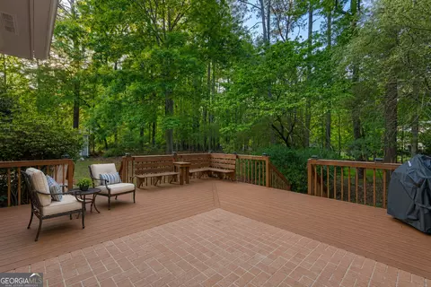 Exterior - 285 Pendleton Trl, Tyrone, GA 30290 photo 6 of 10
