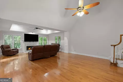 Living - 285 Pendleton Trl, Tyrone, GA 30290 photo 2 of 5