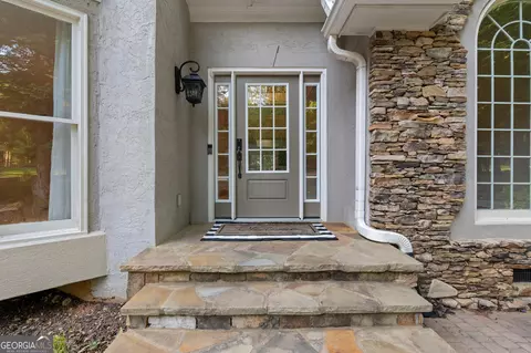 Exterior - 285 Pendleton Trl, Tyrone, GA 30290 photo 5 of 10