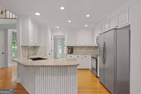 Kitchen - 285 Pendleton Trl, Tyrone, GA 30290 photo 3 of 4