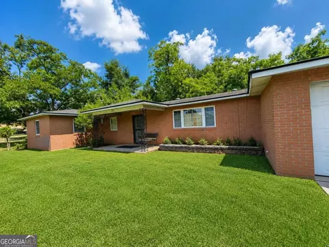 1002 N Carroll St, Albany, GA 31705