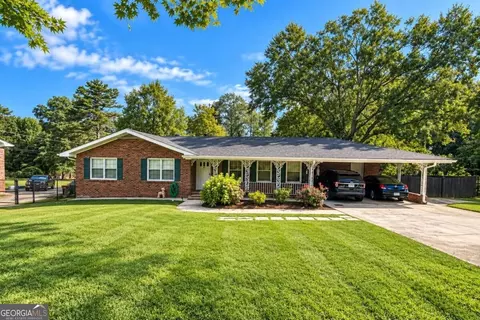 304 Fayetteville Rd, Fairburn, GA 30213