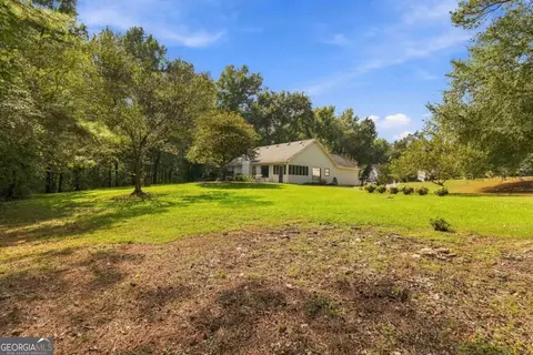 Exterior - 1488 Riverbend Ct, Bethlehem, GA 30620 photo 10 of 11