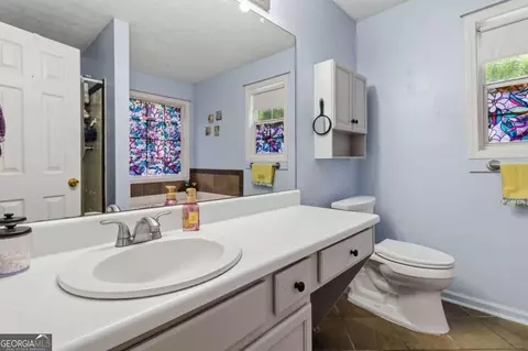 Bath - 1488 Riverbend Ct, Bethlehem, GA 30620 photo 2 of 2