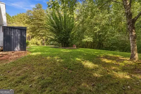 Exterior - 1488 Riverbend Ct, Bethlehem, GA 30620 photo 7 of 11
