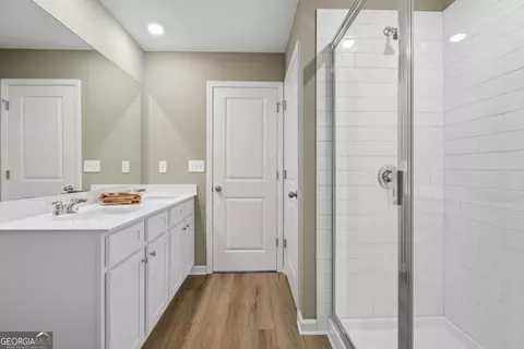 Entry Way - 150 Shenandoah Ln, Lagrange, GA 30241 photo 9 of 9