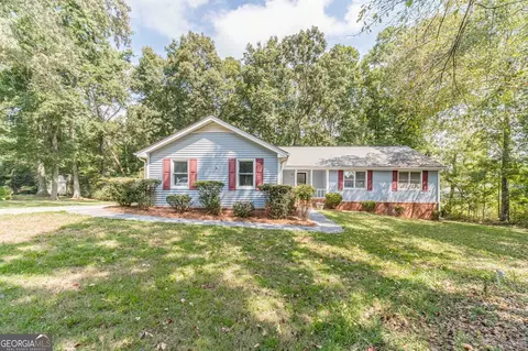 3102 Skyland Dr SW, Snellville, GA 30078