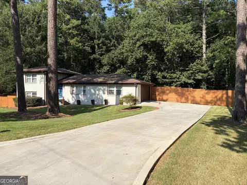 790 Mckenzie Ct SW, Atlanta, GA 30311