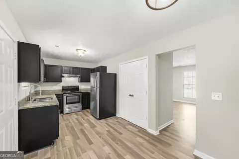 Kitchen - 2805 Norfair Loop, Stonecrest, GA 30038 photo 3 of 3
