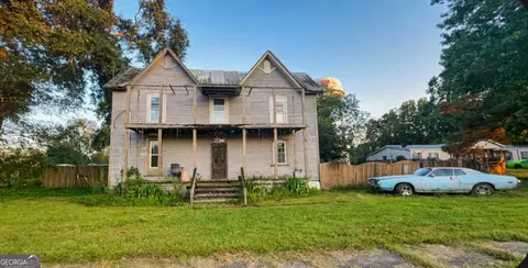 150 Meadow St, Tallapoosa, GA 30176