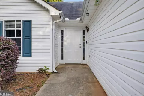 Entry Way - 4037 Monarch Dr, Mcdonough, GA 30253 photo 1 of 1