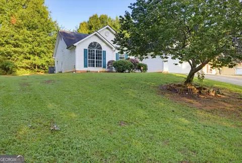 Exterior - 4037 Monarch Dr, Mcdonough, GA 30253 photo 1 of 6