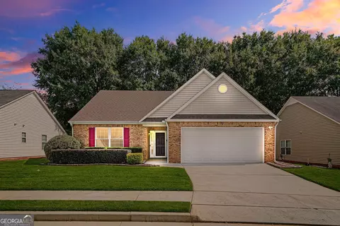 504 Mockingbird Ln, Loganville, GA 30052