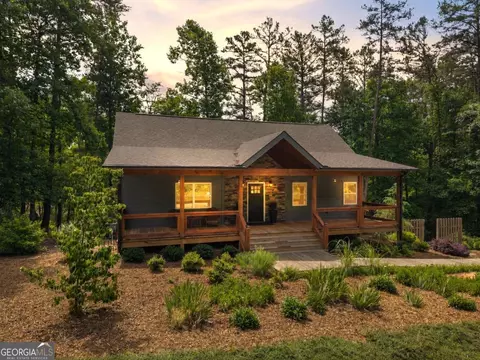 531 Sowers Rd, Blue Ridge, GA 30513