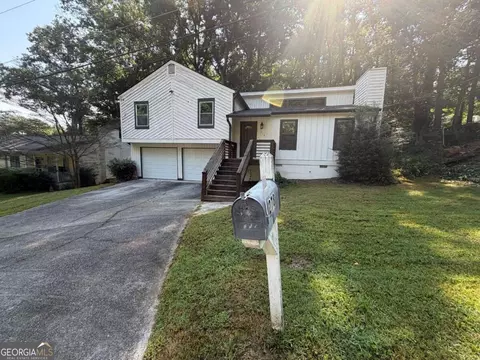 278 Shalloway Dr NE, Kennesaw, GA 30144