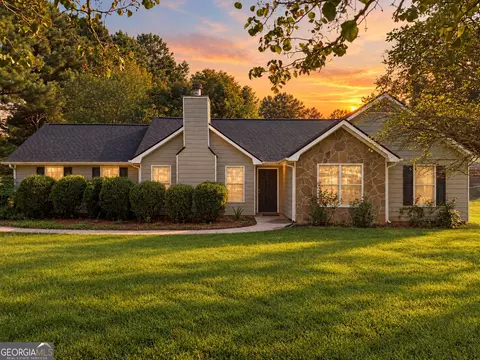 111 Cranford Mill Dr, Newnan, GA 30265