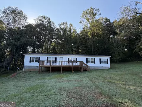 206 Benifield Dr, Lavonia, GA 30553