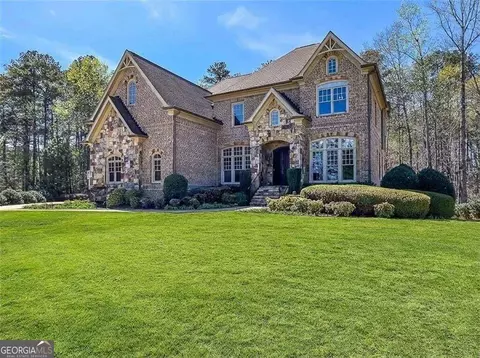 1485 White Rose Ct, Kennesaw, GA 30152