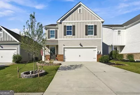 5748 Screech Owl Dr, Flowery Branch, GA 30542