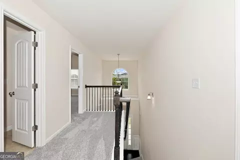 Entry Way - 7505 Bowhead Ct, Fairburn, GA 30213 photo 8 of 8