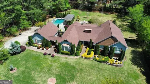1066 Bridgewater Walk, Snellville, GA 30078