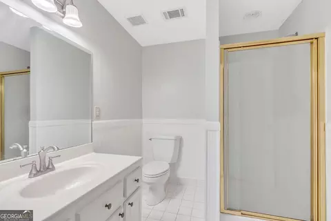 Bath - 357 Johns Way, Talking Rock, GA 30175 photo 6 of 6