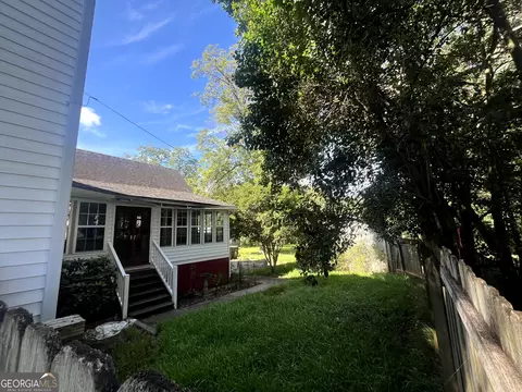 Exterior - 506 Spring St, Washington, GA 30673 photo 6 of 11
