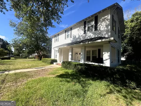 Exterior - 506 Spring St, Washington, GA 30673 photo 2 of 11