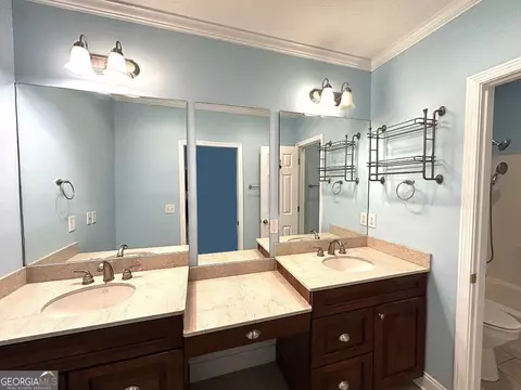 Bath - 516 Lincoln St, Lagrange, GA 30240 photo 1 of 6