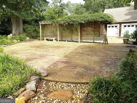 Exterior - 516 Lincoln St, Lagrange, GA 30240 photo 8 of 15