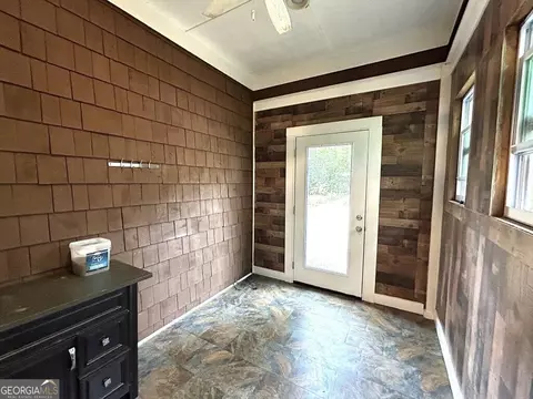 Exterior - 516 Lincoln St, Lagrange, GA 30240 photo 4 of 15