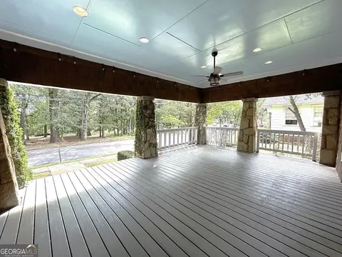 Exterior - 516 Lincoln St, Lagrange, GA 30240 photo 3 of 15