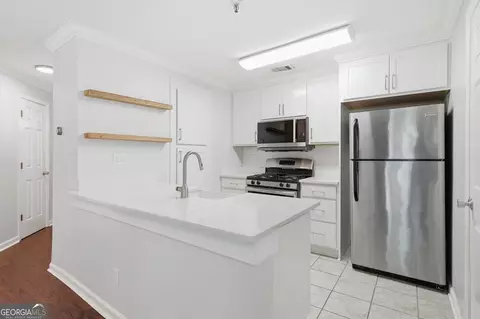 2068 River Heights Walk SE, Marietta, GA 30067