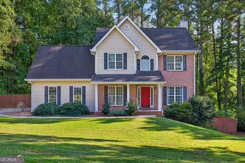 60 Tyler Woods Dr, Sharpsburg, GA 30277