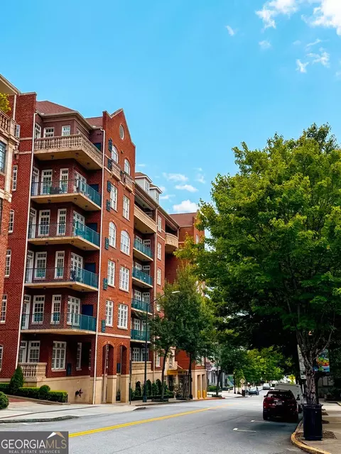 77 Peachtree Pl NE #211, Atlanta, GA 30309