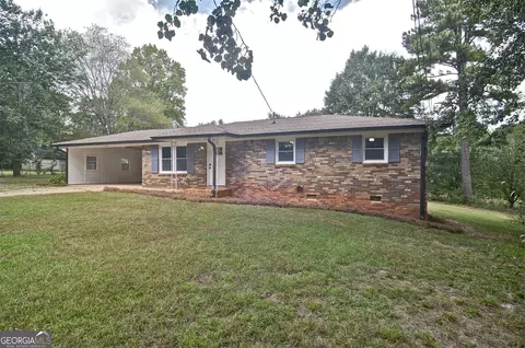 3939 Morris Cir, Douglasville, GA 30135