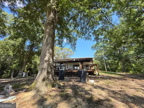 Exterior - 2842 Hamilton Rd, Lagrange, GA 30241 photo 8 of 10