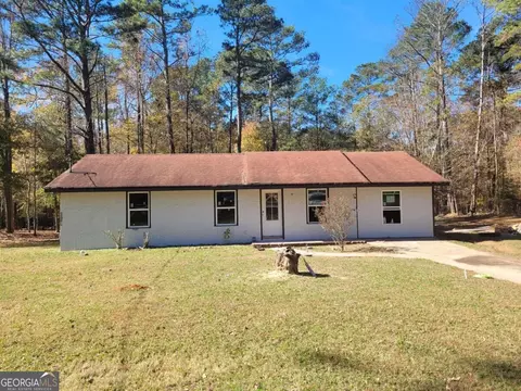 Exterior - 165 Moss Rd, Covington, GA 30016 photo 2 of 3