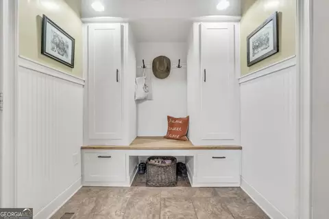 Entry Way - 505 Crescent Dr, Forsyth, GA 31029 photo 4 of 4