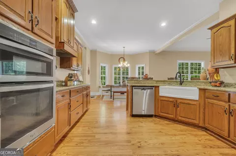 Kitchen - 505 Crescent Dr, Forsyth, GA 31029 photo 1 of 5