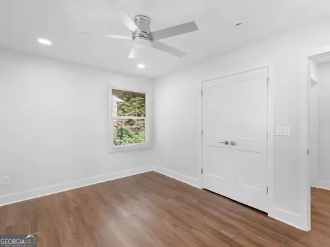 Bedroom - 984 Morrow Rd, Morrow, GA 30260 photo 5 of 10