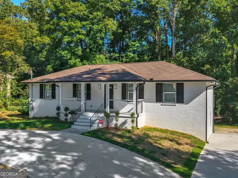 Exterior - 984 Morrow Rd, Morrow, GA 30260 photo 8 of 8