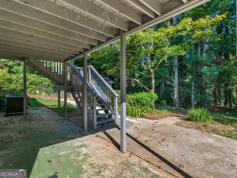 Exterior - 984 Morrow Rd, Morrow, GA 30260 photo 2 of 8