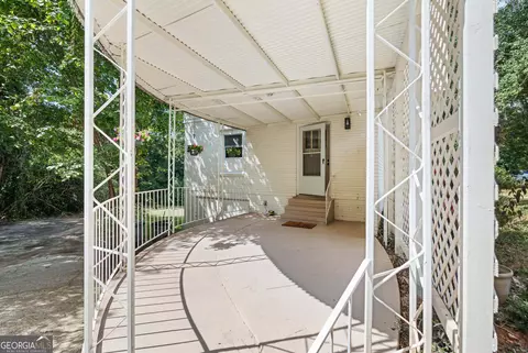 Exterior - 107 Ridgecrest Rd, Lagrange, GA 30240 photo 2 of 6